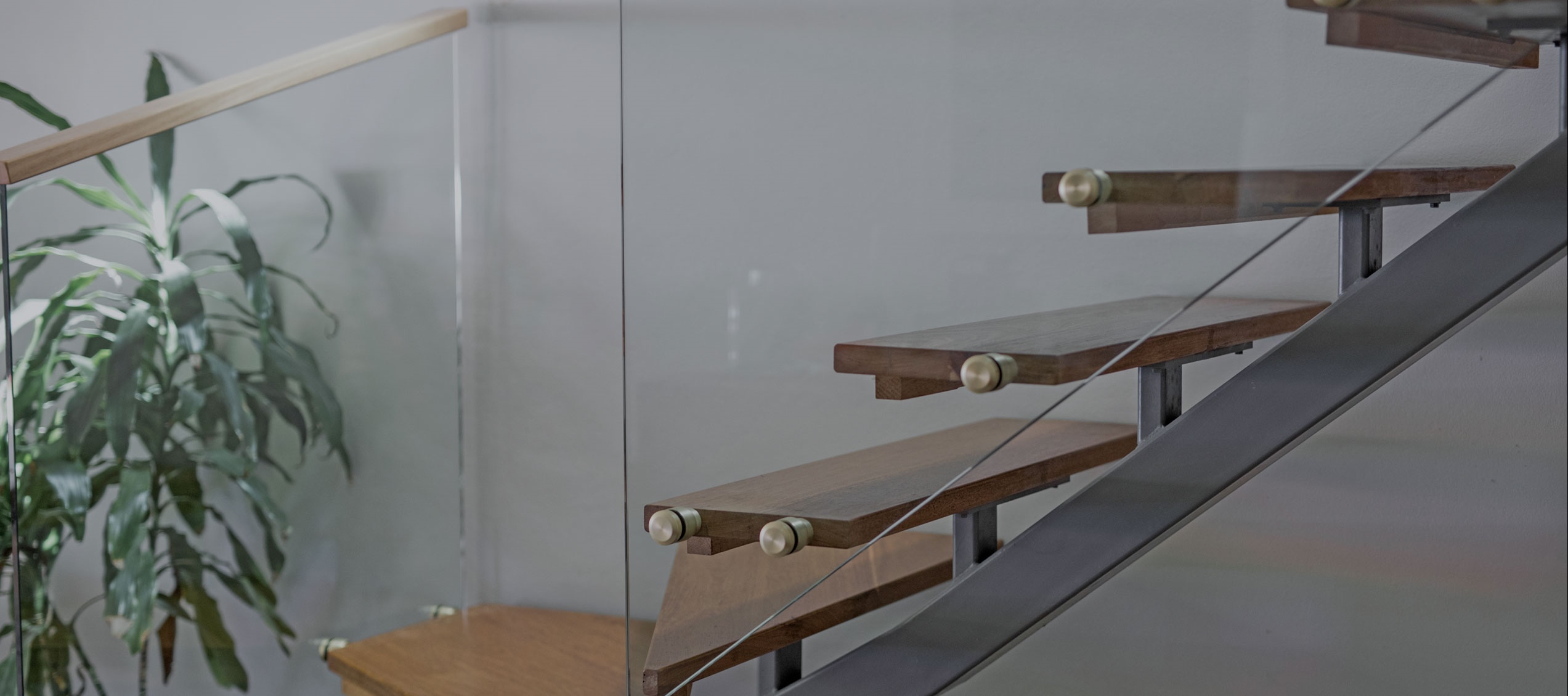 Best price best service on anything glass