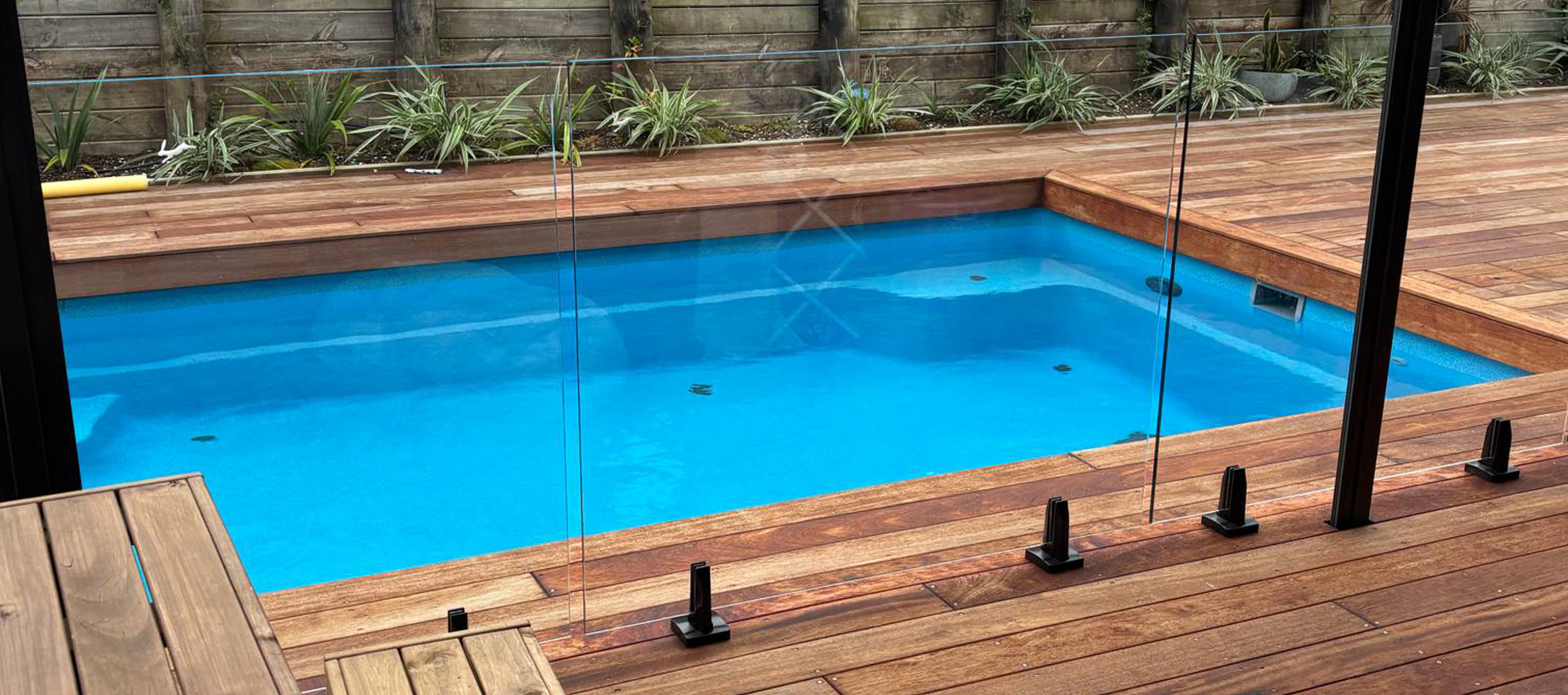 Best price best service on anything glass